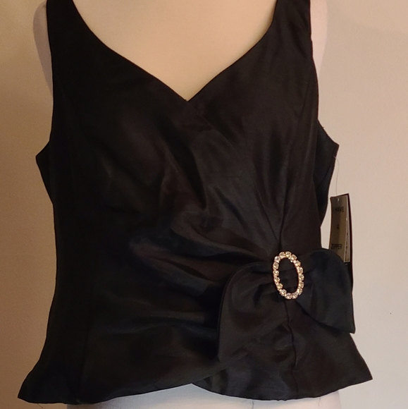 J.R.Nites by Caliendo Tops - NWT J.R Nites by Caliendo wrap top size 16 black